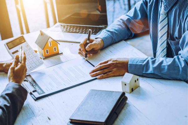 công chứng chia tách qua ủy quyền