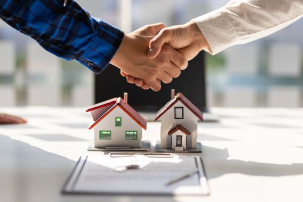 kiểm tra hợp đồng chia tách đất
