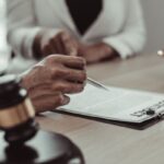 Cổ vật thừa kế: Công chứng văn bản khai nhận di sản ra sao? Cổ vật thừa kế