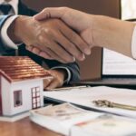 Công chứng hợp đồng đặt cọc nhà đất tại nhà có được không? Công chứng hợp đồng đặt cọc