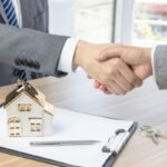 Người đại diện ký hợp đồng đặt cọc nhà đất có cần giấy tờ gì? Người đại diện ký hợp đồng