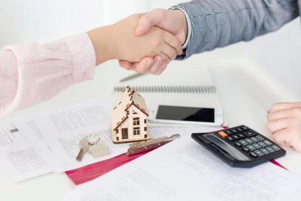 Người đại diện ký hợp đồng