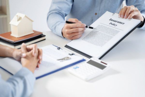 Công chứng văn bản cam kết bảo lãnh