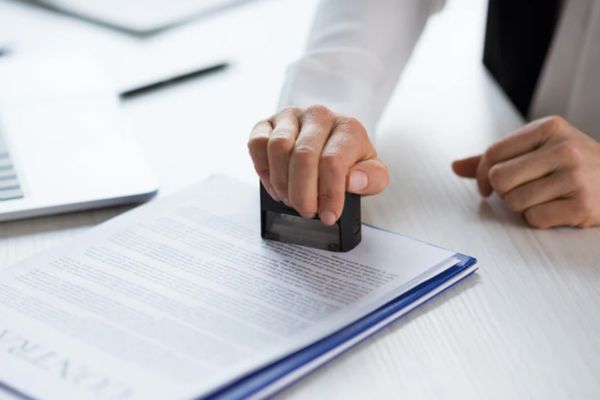 Công chứng văn bản cam kết không kiện tụng