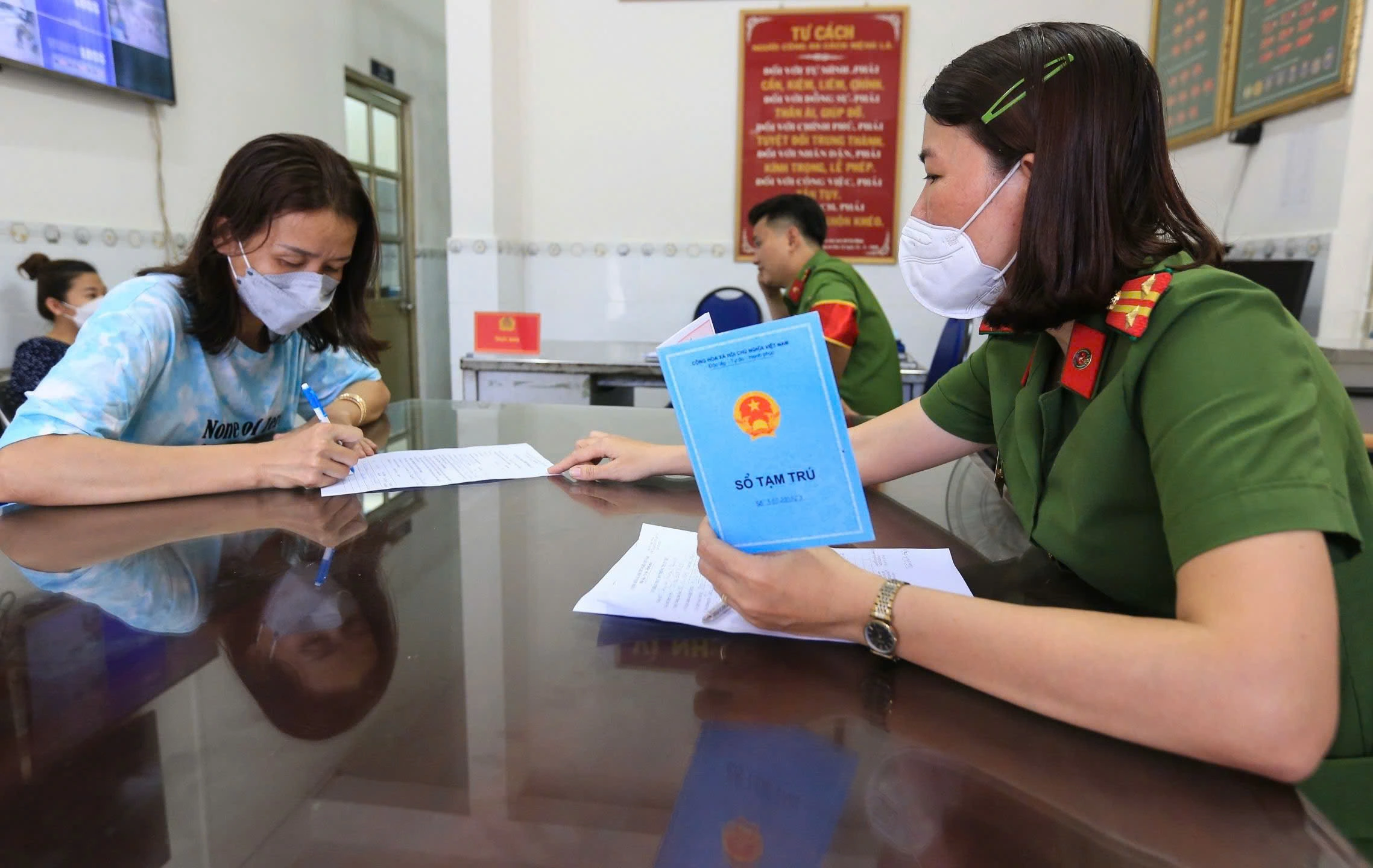 đăng ký tạm trú cho người thuê trọ